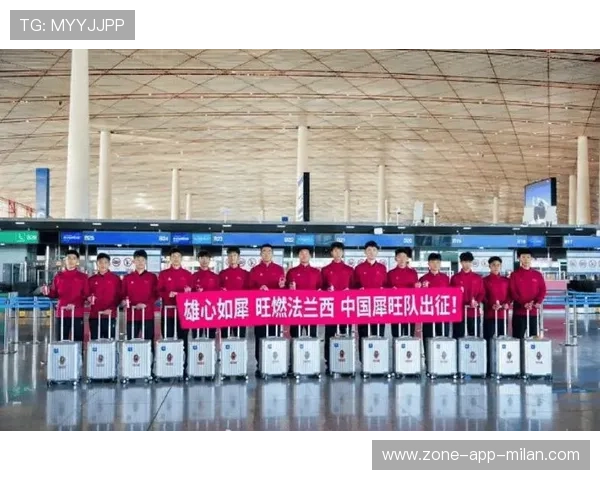 “中国足球俱乐部海外拉练，拓宽视野”，效力国外足球俱乐部的中国人